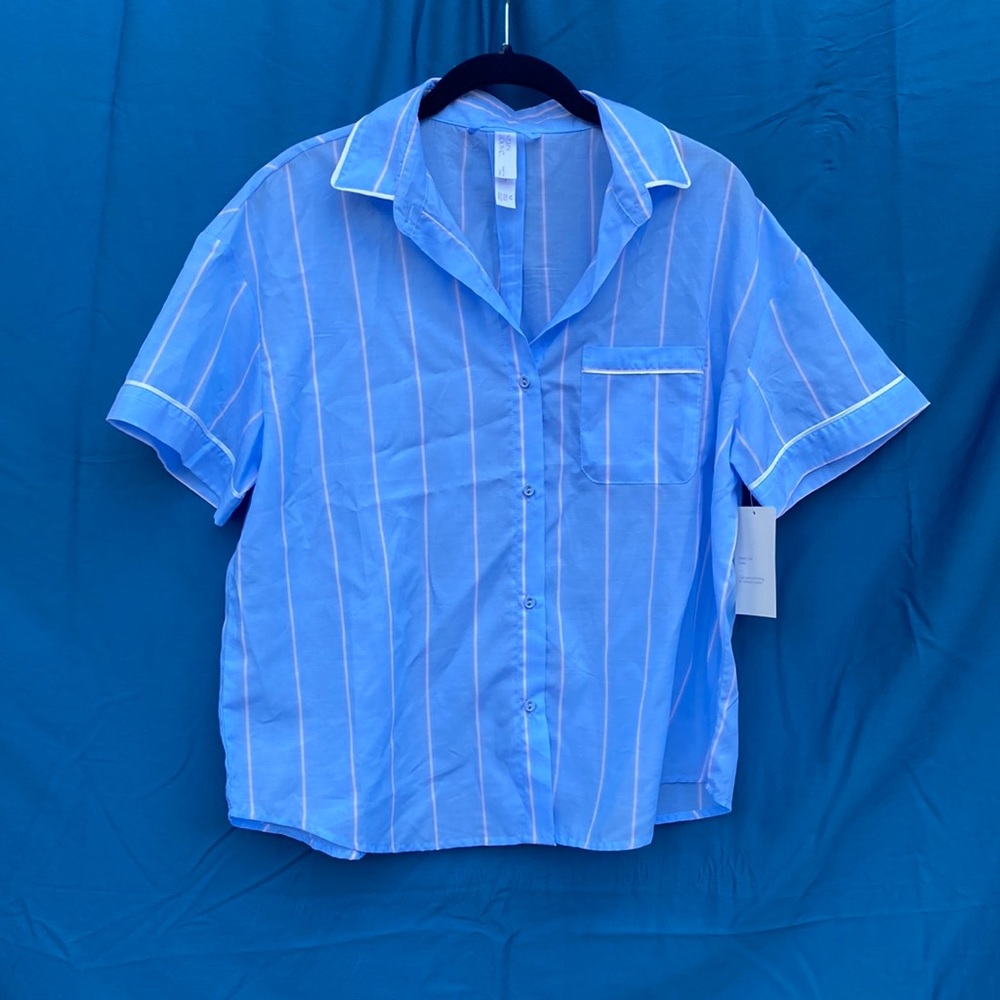 NWT stars above blue striped sleep shirt size M